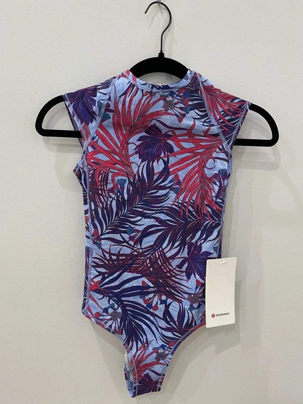 BNWT Lululemon Swimsuit Size 4